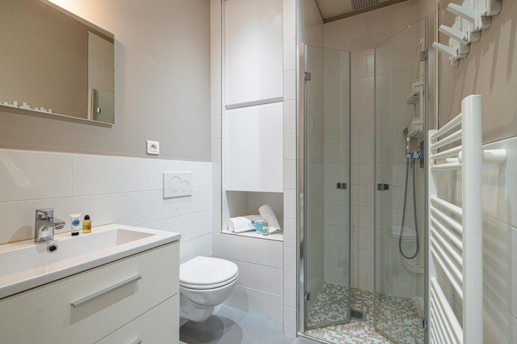 Joffre 49-D - Charming 2 Bedroom - Carre D'Or Nice Bagian luar foto